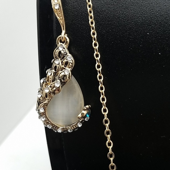 Peacock Rhinestone & Teal Stone 16" Gold Tone Set - Picture 3 of 4